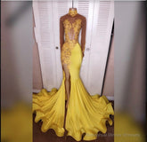 2025 Junoesque Yellow Split Mermaid/Trumpet Long Sleeve Satin Prom Dresses