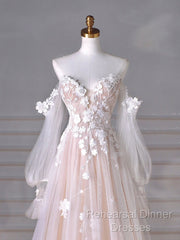 A-Line Sweetheart Neck Long Sleeve Lace Tulle Light Champagne Long Semi Formal Prom Dress