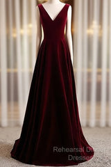 A-Line Velvet V-Neckline Sleeveless Long Party Dress Semi Formal Prom Dresses Bridesmaid Dress