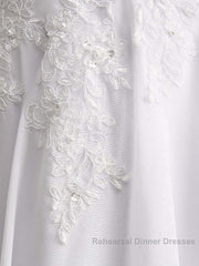 Appliques V-Neck Lace-Up Chiffon Wedding Dress