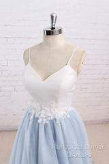 Beautiful Light Blue Tulle And White Top Long Wedding Party Gowns, Straps Junior Semi Formal Prom Dress