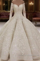 Beautiful Long Sleevess V neck Appliques Ball Gown Wedding Dresses