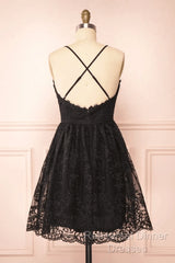 Black Lace Straps A-Line Short Party Dress Lace Homecoming Dresses