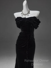 Black Mermaid Off-The-Shoulder Velvet Long Semi Formal Prom Dress, Elegant Quinceanera Dress