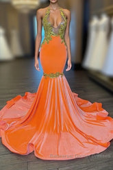 Charming Sleeveless Halter Backless Mermaid Semi Formal Prom Dresses With Gold Beading