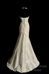 Chic Mermaid Sweetheart Taffeta Ivory Long Wedding Dress Bridal Dresses