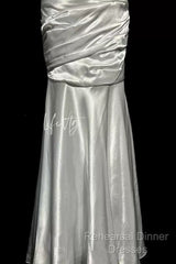 Classy Mermaid Sweetheart Lace Ivory Long Evening Gowns Semi Formal Prom Dress