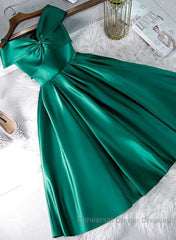 Cute Off Shoulder Green Satin Short Semi Formal Prom Dresses, Off the Shoulder Green Homecoming Dresses, Green Formal Evening Dresses