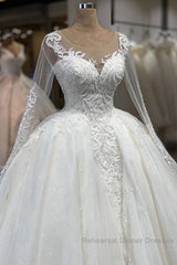 Elegant Long Ball Gown Sweetheart Tulle Wedding Dresses with Sleeves