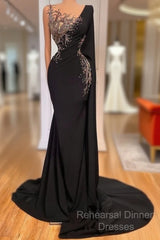 Elegant Long Black Mermaid Beading Lace Semi Formal Prom Dresses