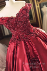 Gorgeous Beaded Lace V Neck Off Shoulder Long Burgundy Semi Formal Prom Dresses