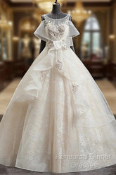 Gorgeous Princess Lace Appliques Beading Yarn Back Unique Sleeve Pretty Bow Ruffles Ball Gown Wedding Dress