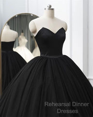 Gothic Black Strapless Quinceanera Dress Ball Gown