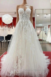 Ivory Tulle Lace Wedding Dress A-Line Sweetheart Bridal Dress With Sweep Train Off Shoulder