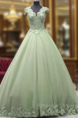 Lace V-Neck Cap Sleeve Tulle Ball Gown