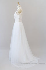 Long A-line Open Back V-neck Lace Tulle Wedding Dresses