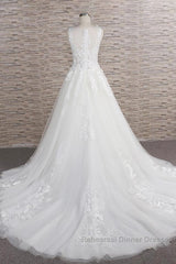 Long A-line Sweetheart Applqiues Lace Tulle Wedding Dresses