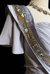 Mermaid Spaghetti Strap Chiffon Beaded Sequin Long Semi Formal Prom Dress Embroidered Applique Evening Gown