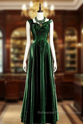 Pretty A Line Sweetheart Ruffles Long Evening Dress Green Velvet Semi Formal Prom Dresses