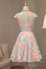 Round Neck Colorful Short Cap Sleeves Lace Semi Formal Prom Dresses, Short Colorful Lace Graduation Homecoming Dresses