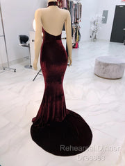 Sexy Halter Burgundy Winter Wedding Guest Dresses Velvet Semi Formal Prom Dresses Sleeveless