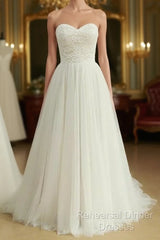 Sexy Sweetheat White Tulle Long Wedding Dress,