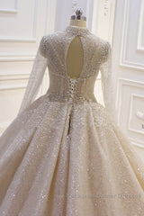Shiny Sequined Long Sleevess Pleats Champange Wedding Dresses