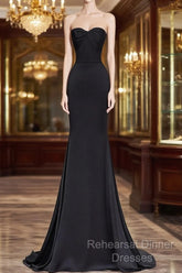 Sweetheart Black Mermaid Evening Dress Strapless Long Semi Formal Prom Dress