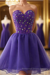 Sweetheart Neck Beaded Dark Purple Short Semi Formal Prom Dresses, Strapless Dark Purple Homecoming Dresses, Dark Purple Beaded Formal Evening Dresses
