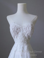 Timeless A Line Sweetheart Lace Tulle White Wedding Dresses Brides Dress