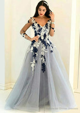 Tulle Long/Floor-Length A-Line/Princess Full/Long Sleeve V-Neck Zipper Evening Dresses With Appliqued