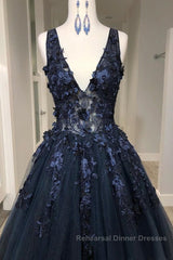 V Neck Beaded Black Lace Appliques Long Semi Formal Prom Dresses, Black Lace Formal Graduation Evening Dresses