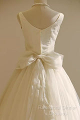 Vintage Ball Gown Bateau White Tea Length Wedding Dresses Brides Dress