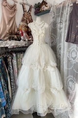 Vintage Ball Gown Spaghetti Straps Sleeveless Long White Evening Dress Semi Formal Prom Dresses