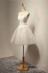 Vintage Cap Sleeves Short Tulle Lace Appliques Wedding Dresses