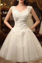 Vintage Cap Sleeves Short Tulle Lace Appliques Wedding Dresses