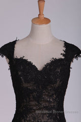 Black Off The Shoulder Sheath Semi Formal Prom Dresses Lace&Tulle Floor Length With Applique & Slit
