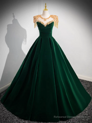 Dark Green Velvet Prom Dress Vintage Gold Beaded Neckline Evening Gown