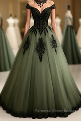 Green A-line Tulle Semi Formal Prom Dresses Off The Shoulder Formal Evening Gown