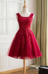 A-Line  Knee-Length Red Tulle Homecoming Dress With Appliques