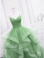 Ball Gown Semi Formal Prom Dresses Glittering Dress Formal Floor Length Sleeveless V Neck Tulle With Glitter Ruffles