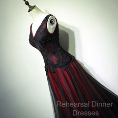 Black And Tulle V-Neckline Beaded Lace Long Party Dress, A-Line Semi Formal Prom Dress Evening Dresss