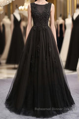 Black round neck tulle lace long Semi Formal Prom Dresses, black evening Dresses
