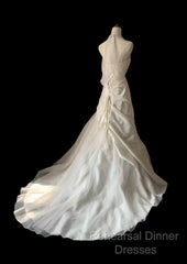 Chic Mermaid Halter Satin Ivory Long Wedding Dress Bridal Dresses