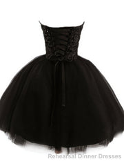 Sweetheart Short Black Lace Semi Formal Prom Dress, Black Lace Graduation / Homecoming Dress