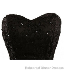 Sweetheart Short Black Lace Semi Formal Prom Dress, Black Lace Graduation / Homecoming Dress