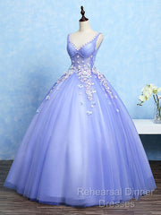 Cute Lavender Tulle Ball Gown V-Neckline Sweet 16 Dresses, Light Purple Formal Dresses