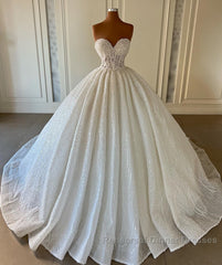 Elegant Long Ball Gown Sweetheart Sleeveless Sequined Tulle Lace Wedding Dress