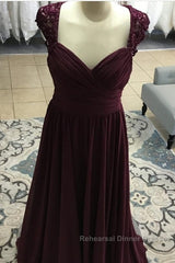 Elegant Long Chiffon Backless Bridesmaid Dresses Lace Cap Sleeves