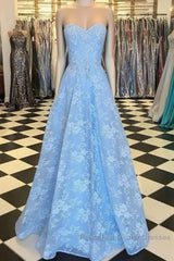 Elegant Sweetheart Long Lace Semi Formal Prom Dresses